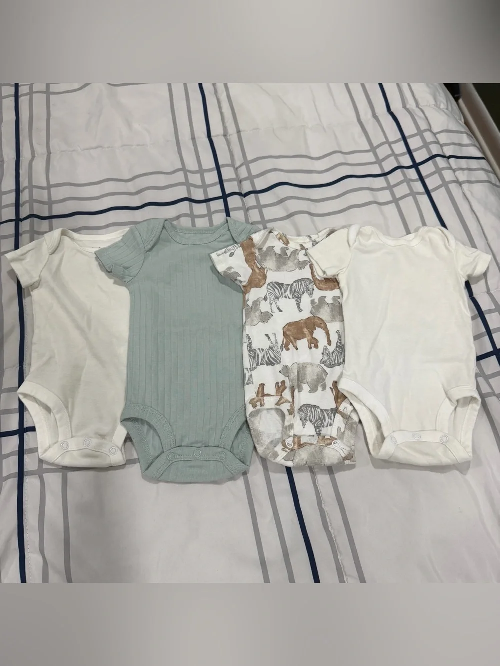 Carters bodysuits